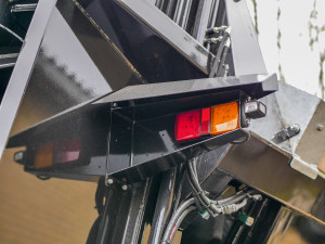 Cross Muck Spreader