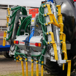 Cross Dribble Bar Close-up