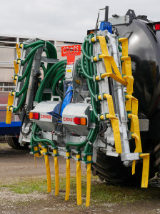 Cross Dribble Bar Close-up
