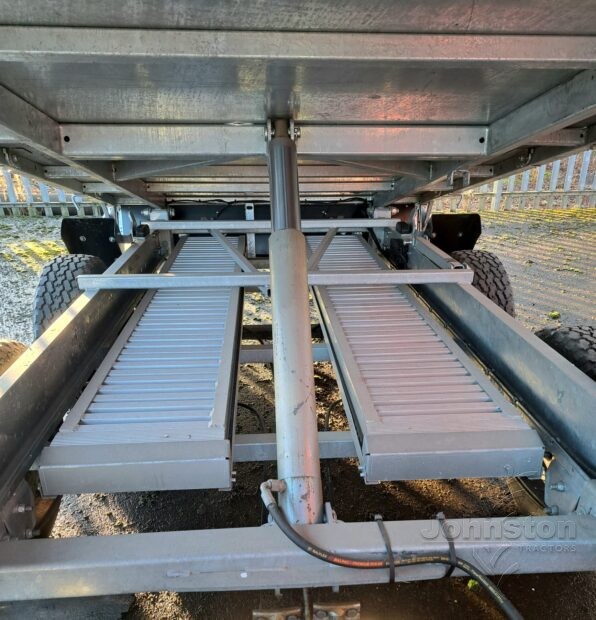 WhatsApp Image 2026-01-13 at 15.03.14 (1)