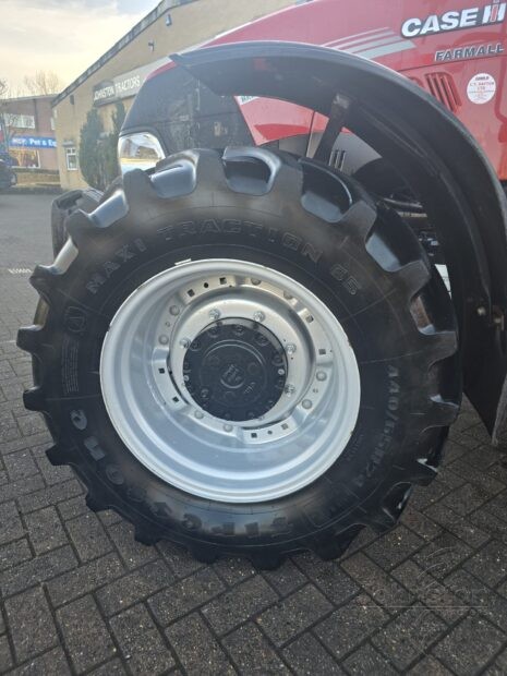 WhatsApp Image 2026-01-15 at 16.25.07 (5)