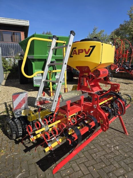 WhatsApp Image 2026-04-24 at 10.39.00 (1)